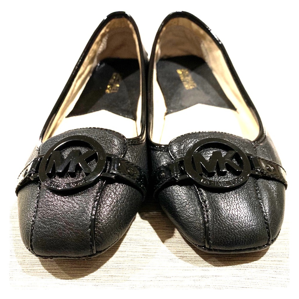 Michael Kors Fulton Black Leather Flat